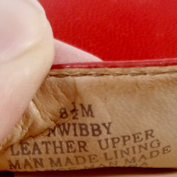 Nine West Size 8.5 Red Leather Strappy Low Heeled Sandals NEW - Picture 6 of 6